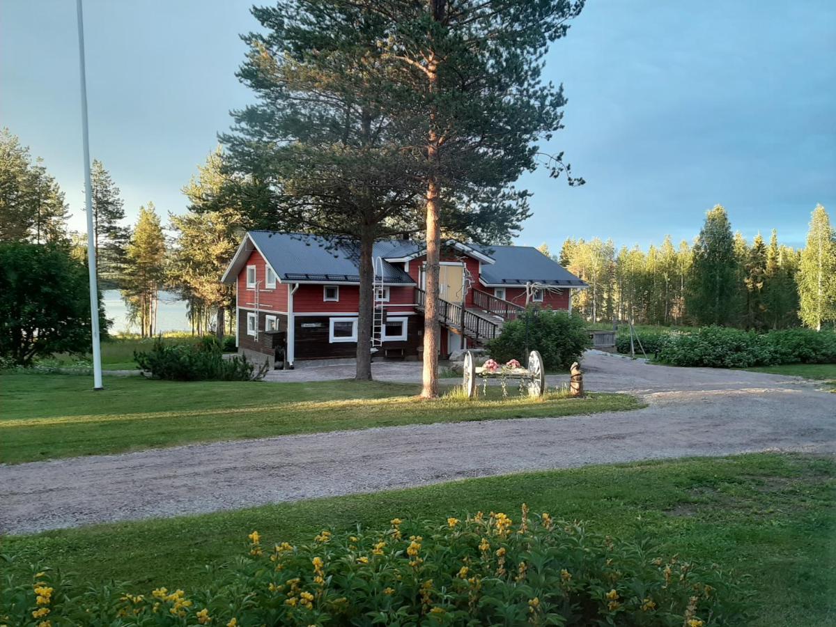 Reindeer Lake Resort Lampsijarvi Экстерьер фото
