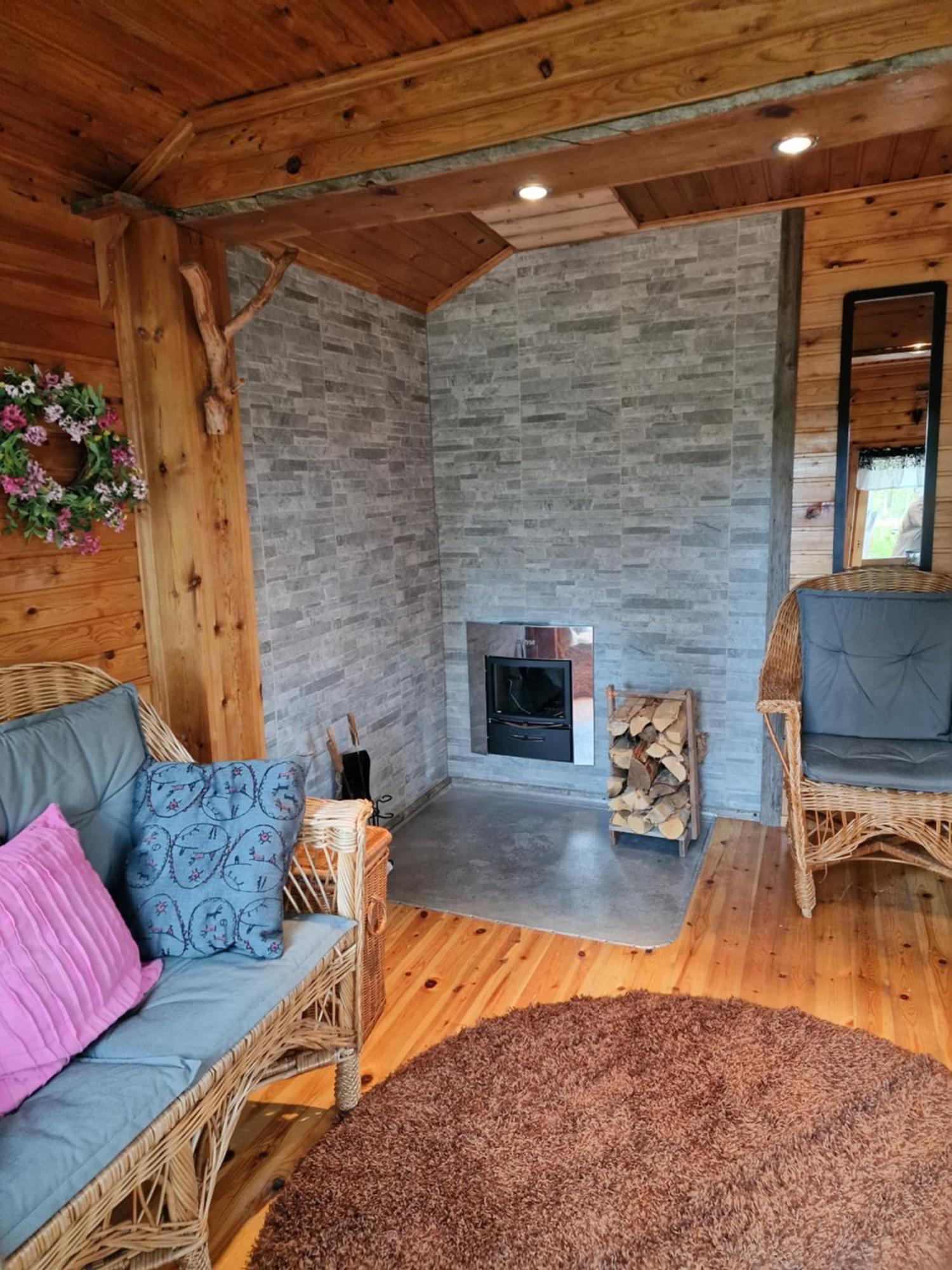 Reindeer Lake Resort Lampsijarvi Экстерьер фото