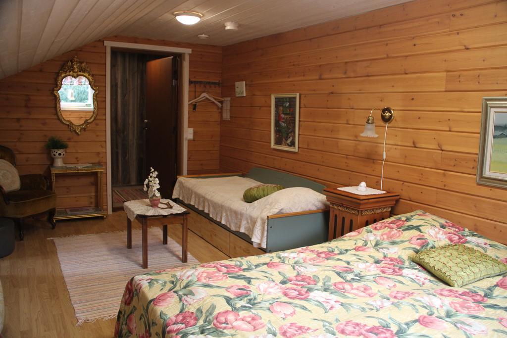 Reindeer Lake Resort Lampsijarvi Экстерьер фото